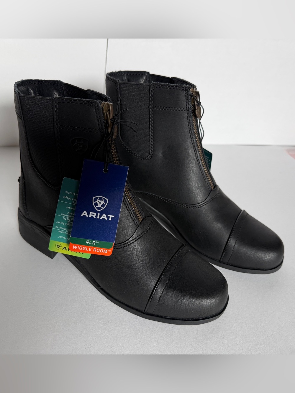 Ariat kids leather scout zip paddock boot size 3